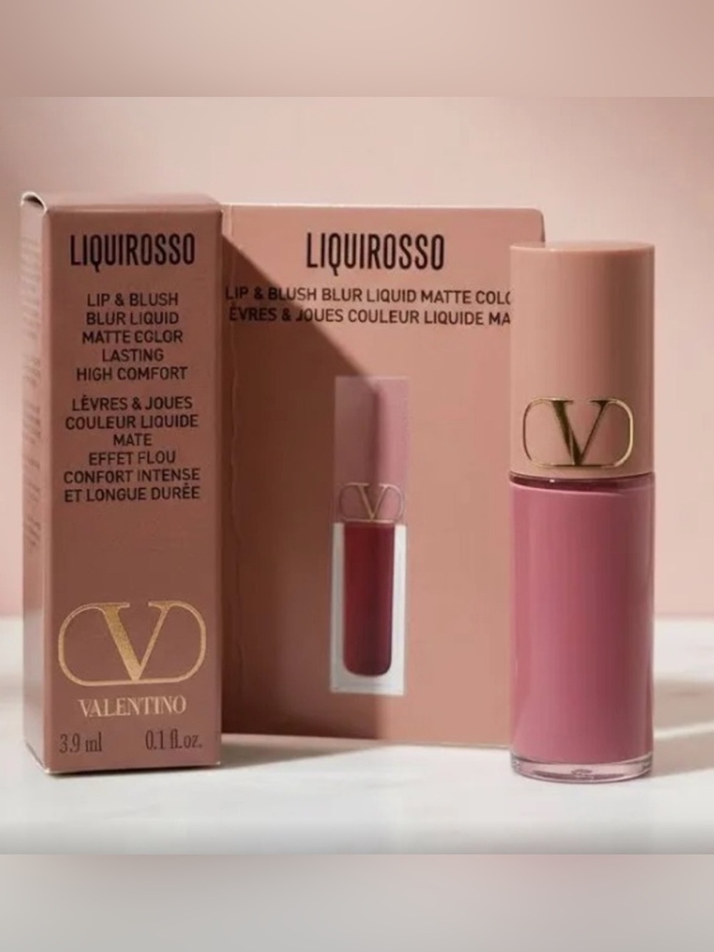 Valentino Liquiròsso Lip & Blush Liquid Matte Color in Dusty Rose